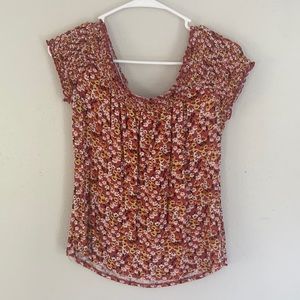 Super cute floral top.